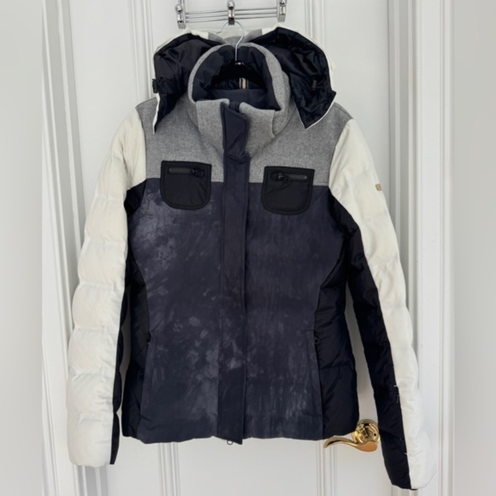 CAPRANEA WOMEN'S TOISA SKI JACKET - Limited Edition